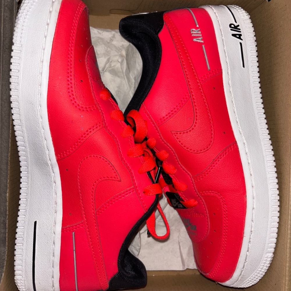 Nike Air Force 1 Sneakers